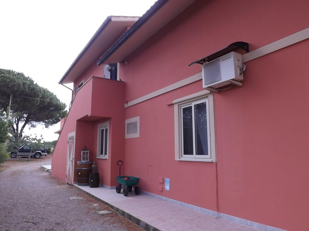 Casale Grandangolo Каполивери Екстериор снимка